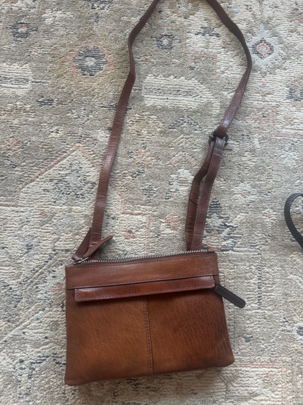 Women's Brown Leather Messenger Crossbody Bag - Classic Everyday Style